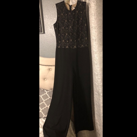 Venus jumpsuit - Picture 2 of 3